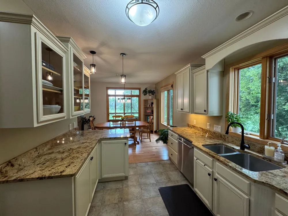 17731 Southridge Court #Q Minnetonka, MN 55345