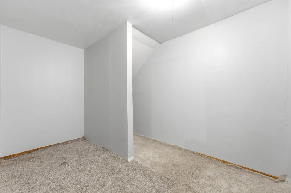 207 Shawnee Trail Shakopee, MN 55379