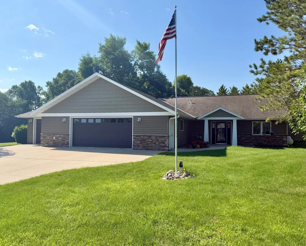 1847 Spruce Grove Trail Detroit Lakes, MN 56501