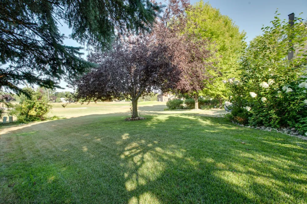 431 Clearview Court Moorhead, MN 56560