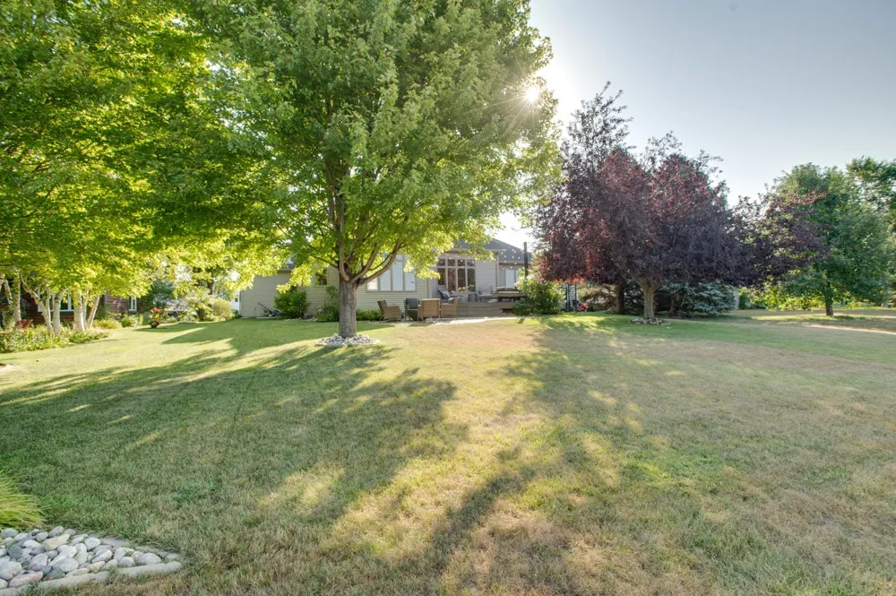 431 Clearview Court Moorhead, MN 56560