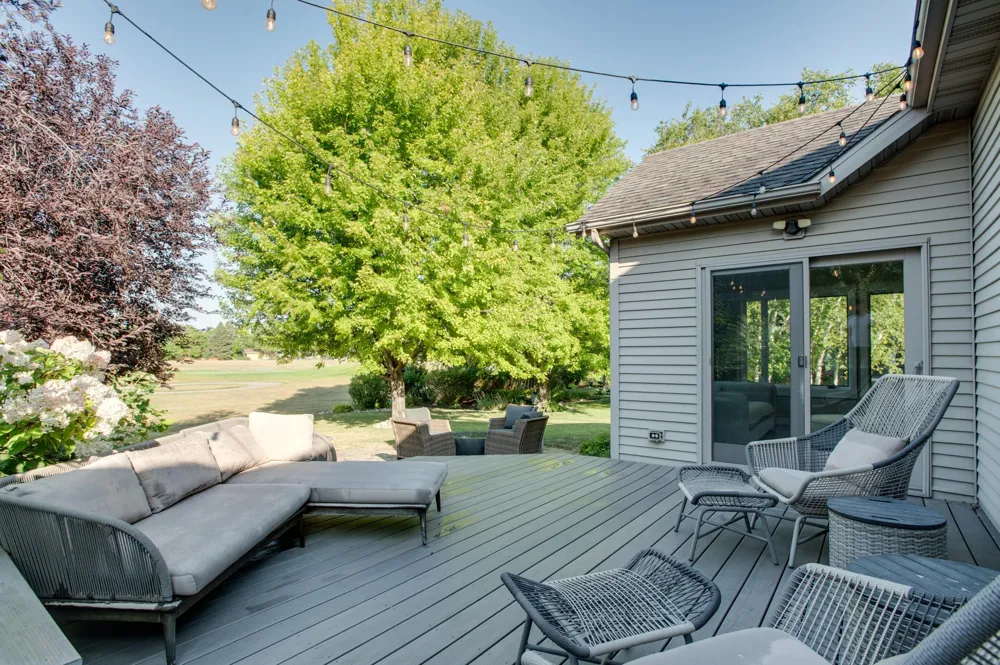 431 Clearview Court Moorhead, MN 56560