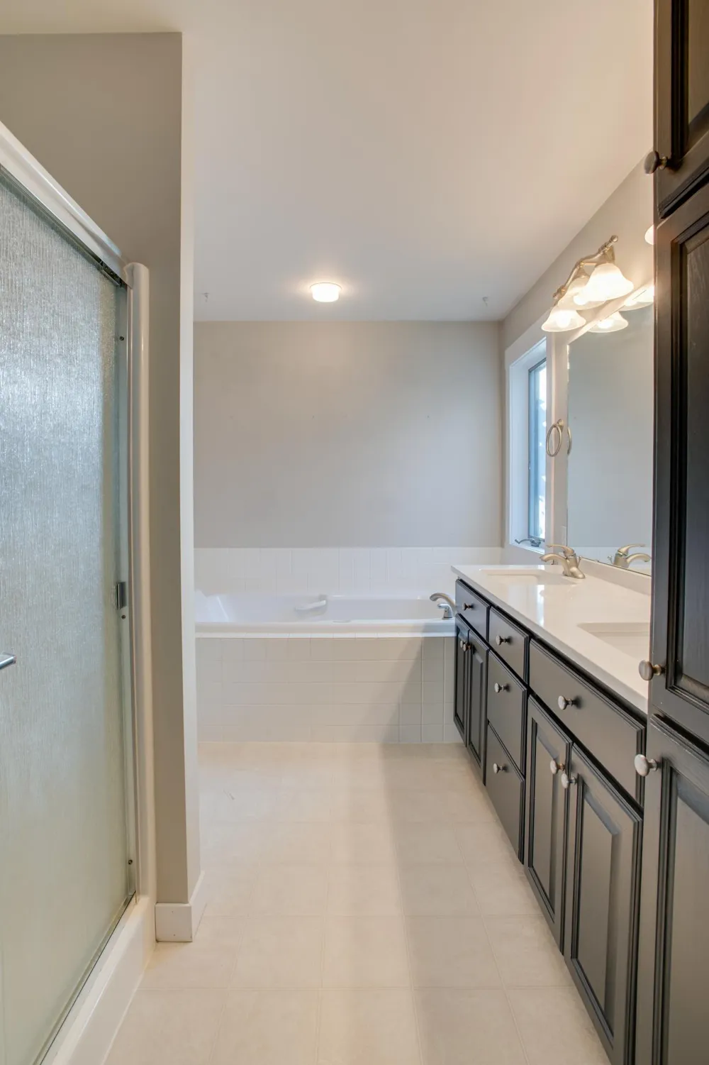 431 Clearview Court Moorhead, MN 56560