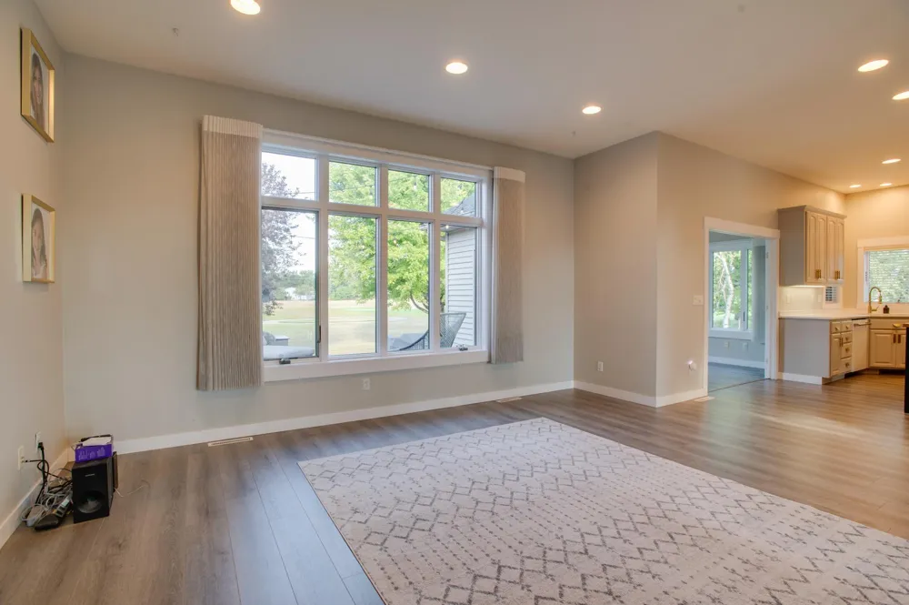 431 Clearview Court Moorhead, MN 56560