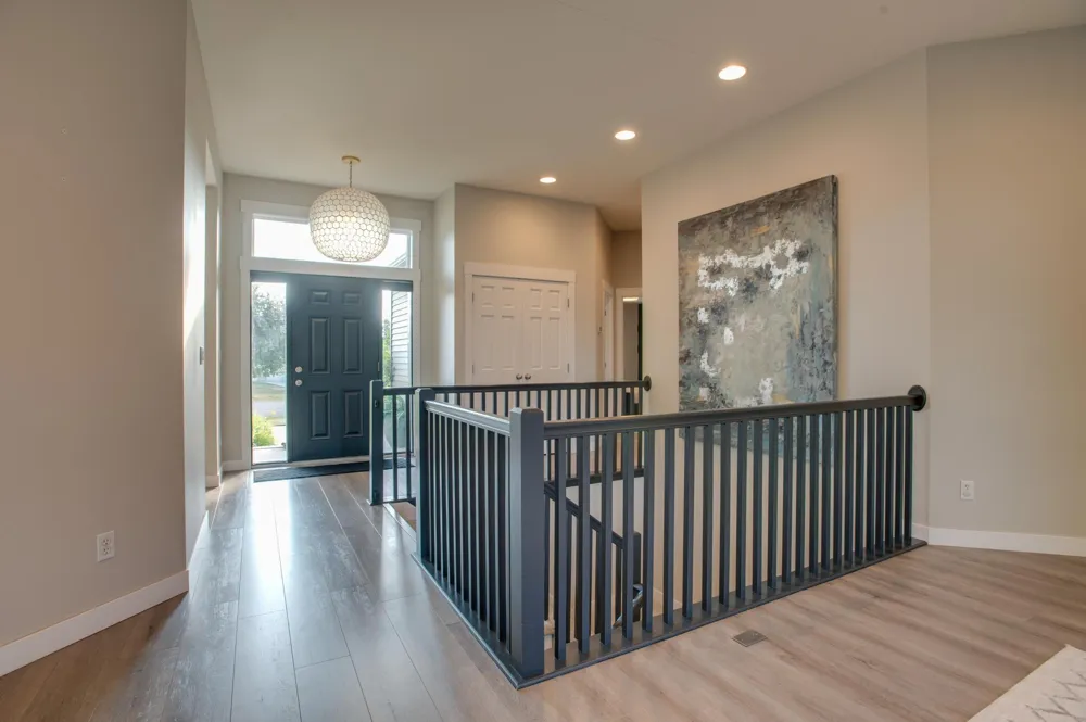 431 Clearview Court Moorhead, MN 56560