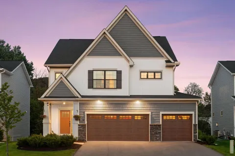 1017 Fabel Lane