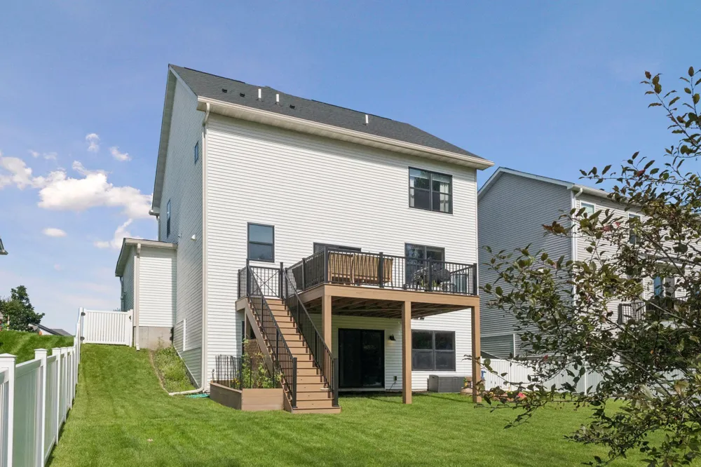 1017 Fabel Lane Waconia, MN 55387