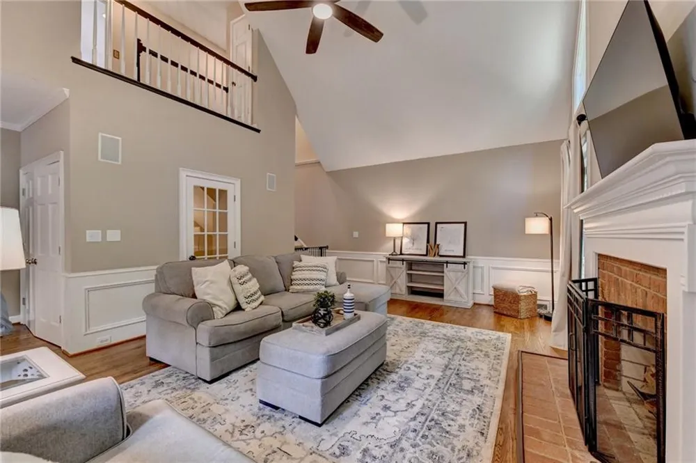 350 Welwyn Walk Alpharetta, GA 30022
