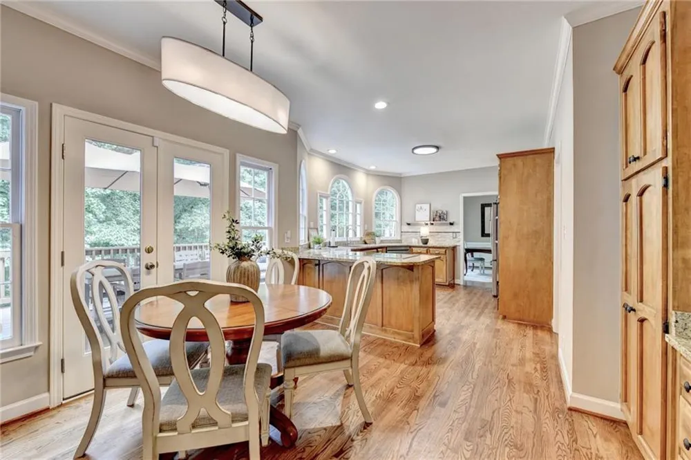 350 Welwyn Walk Alpharetta, GA 30022