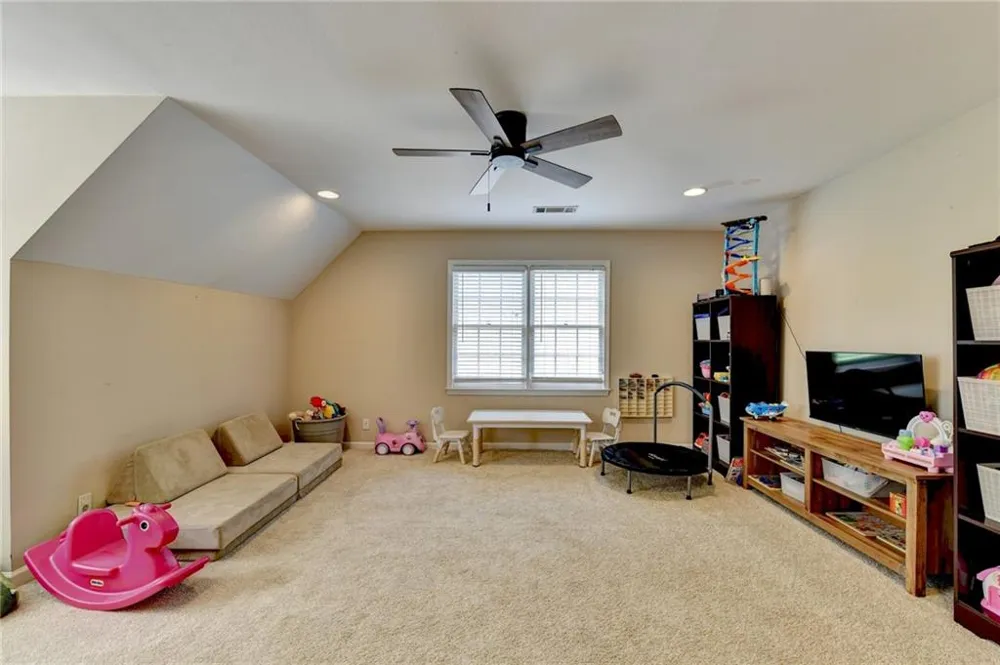 350 Welwyn Walk Alpharetta, GA 30022