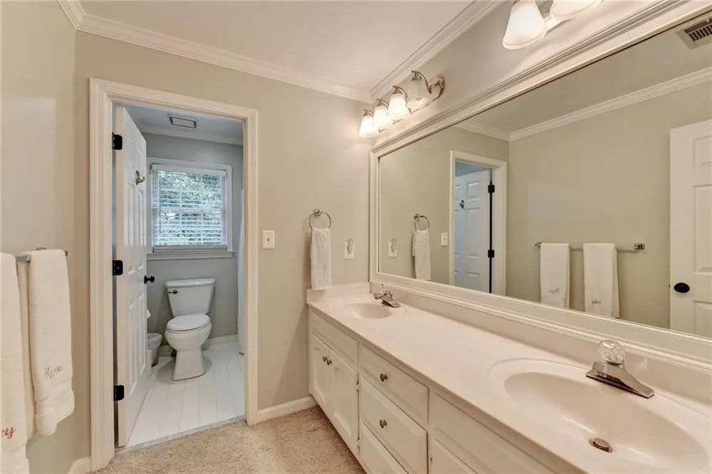 350 Welwyn Walk Alpharetta, GA 30022