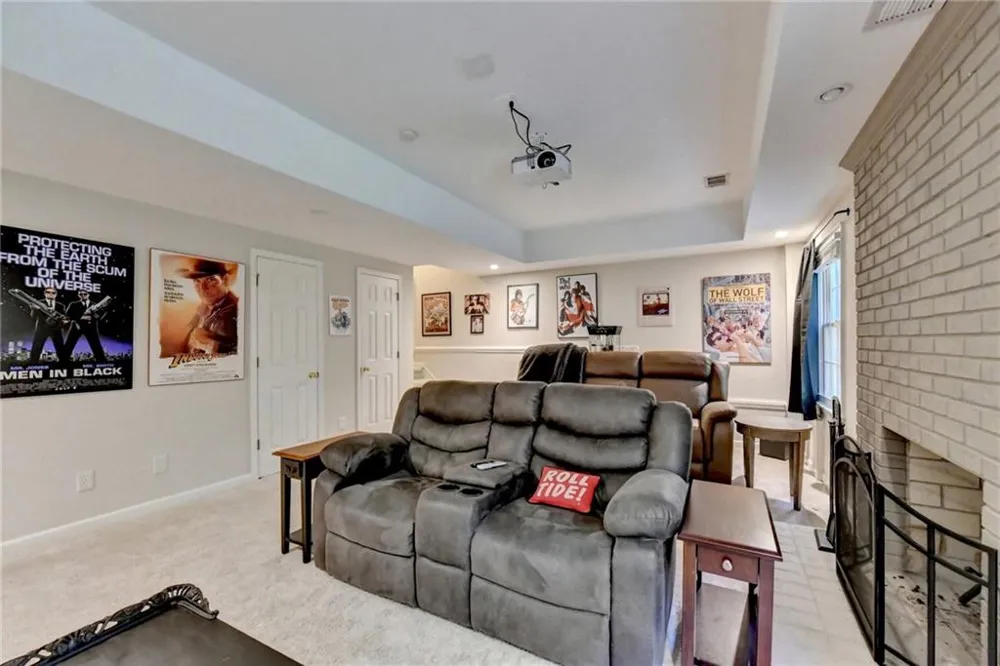 350 Welwyn Walk Alpharetta, GA 30022
