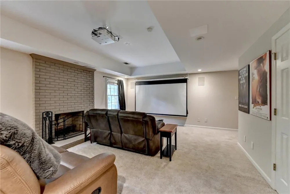 350 Welwyn Walk Alpharetta, GA 30022