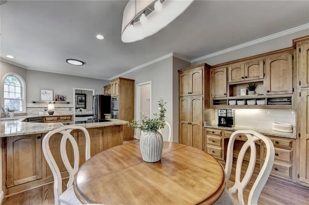 350 Welwyn Walk Alpharetta, GA 30022