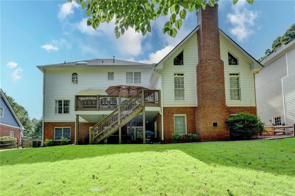 350 Welwyn Walk Alpharetta, GA 30022