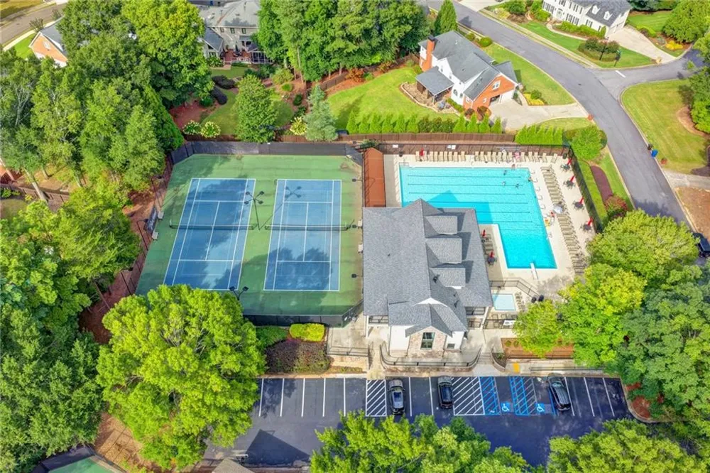 350 Welwyn Walk Alpharetta, GA 30022