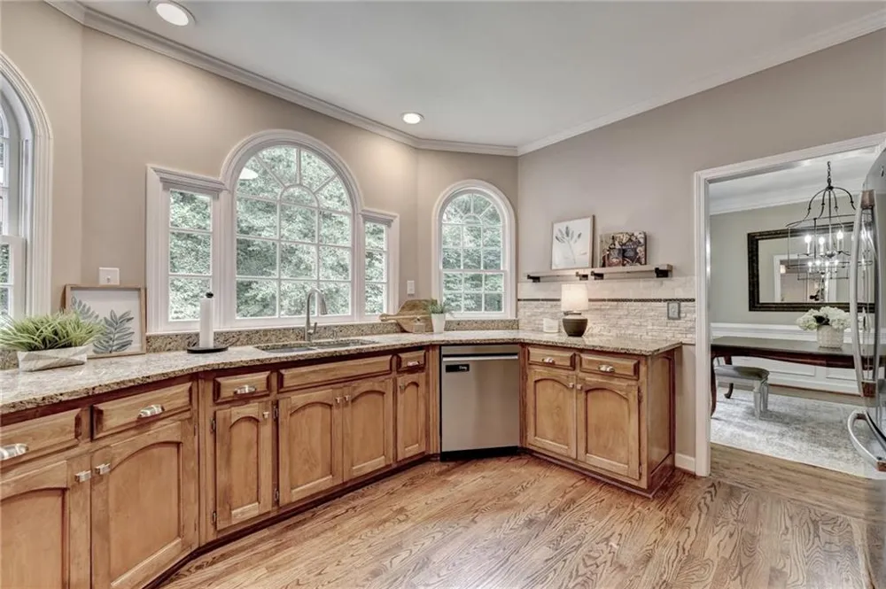 350 Welwyn Walk Alpharetta, GA 30022