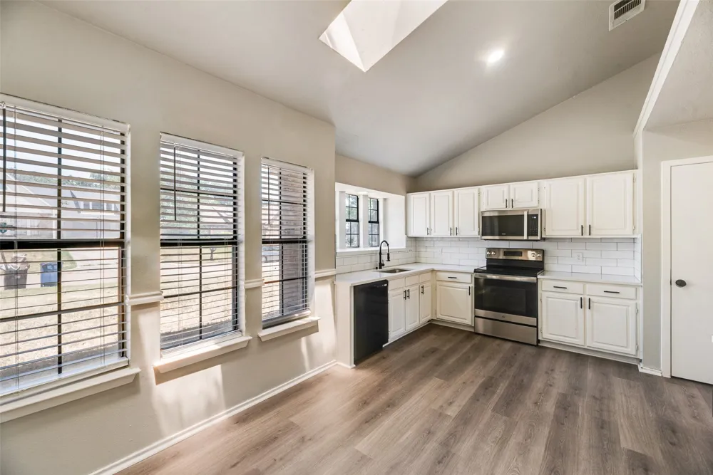3305 Fairview Drive Corinth, TX 76210