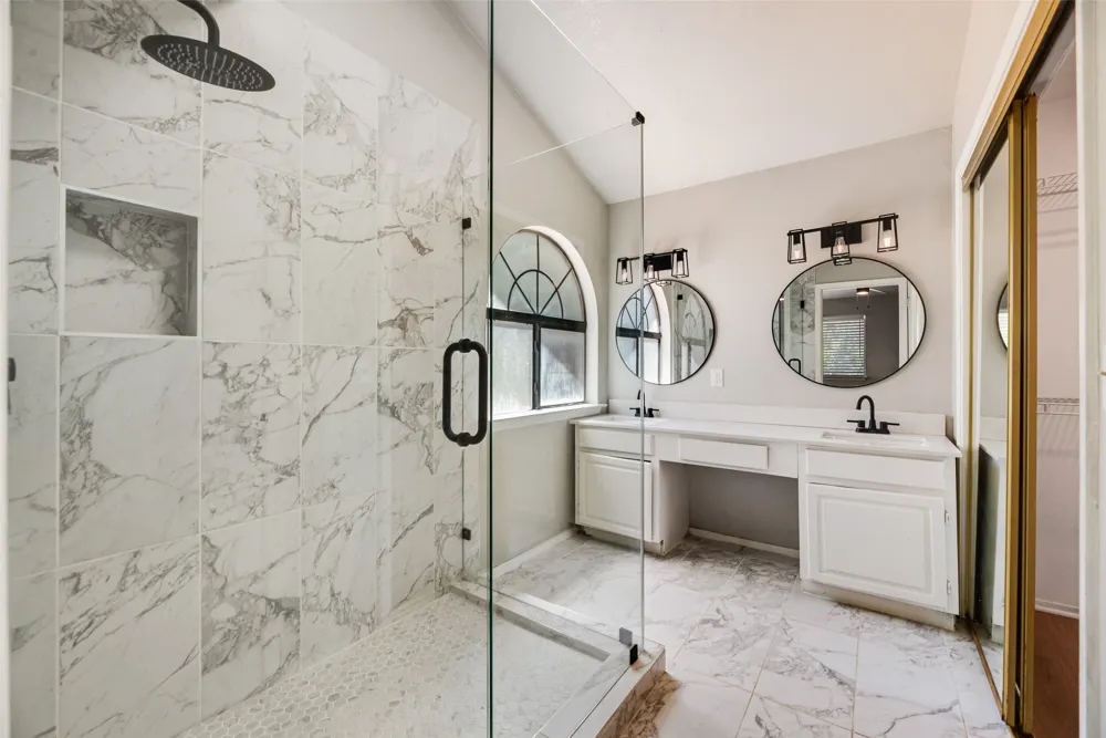 3305 Fairview Drive Corinth, TX 76210