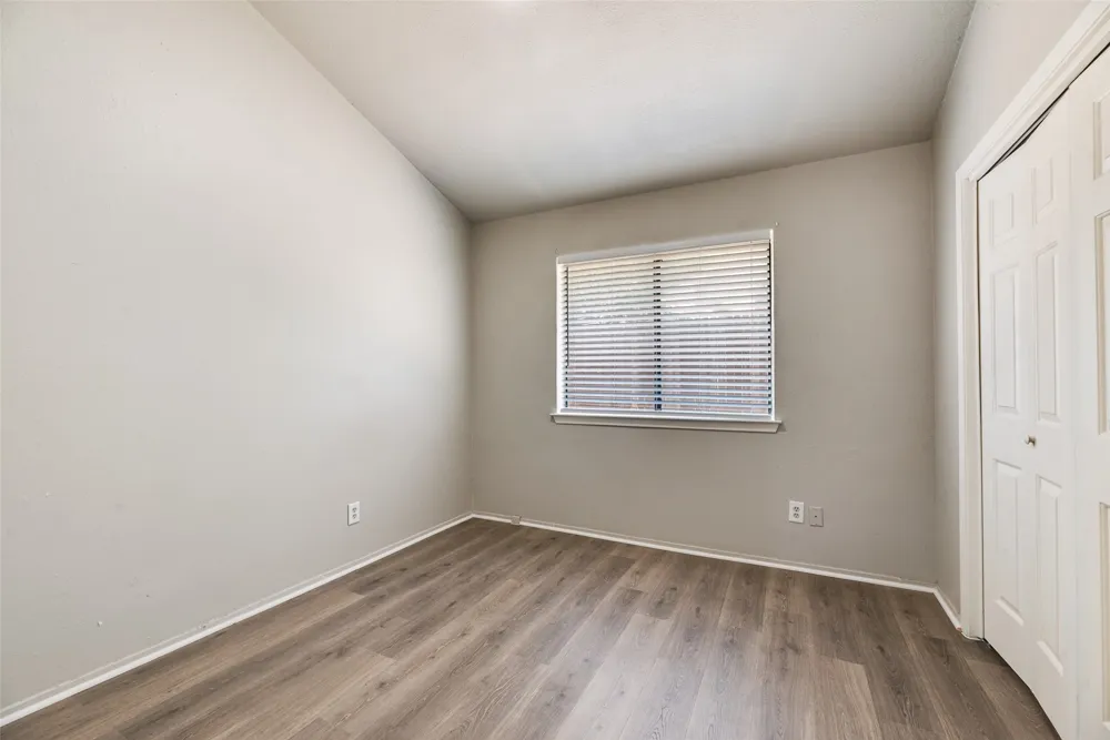 3305 Fairview Drive Corinth, TX 76210