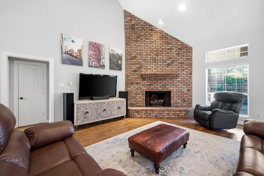 2828 Timber Hill Drive Grapevine, TX 76051