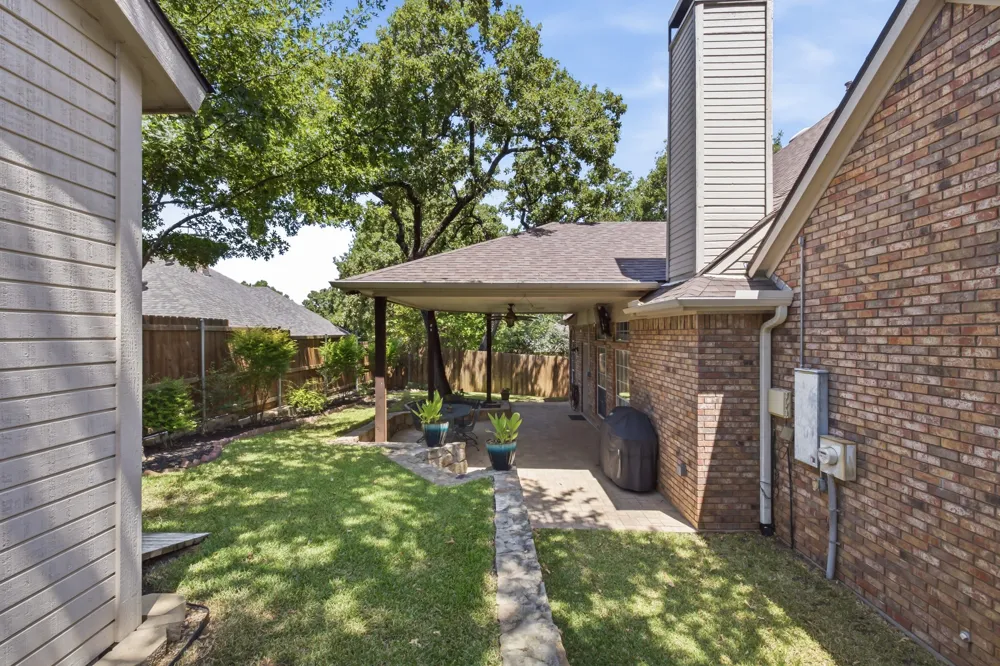 2828 Timber Hill Drive Grapevine, TX 76051