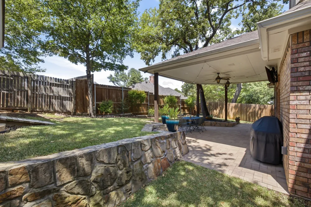 2828 Timber Hill Drive Grapevine, TX 76051