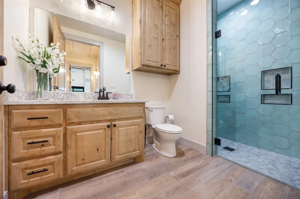 4251 Refuge Road Sherman, TX 75092