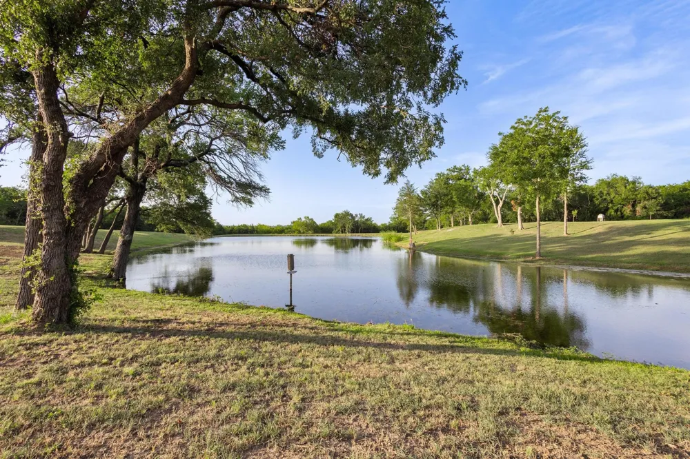 4251 Refuge Road Sherman, TX 75092