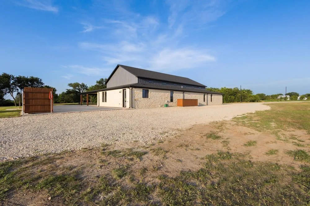 4251 Refuge Road Sherman, TX 75092