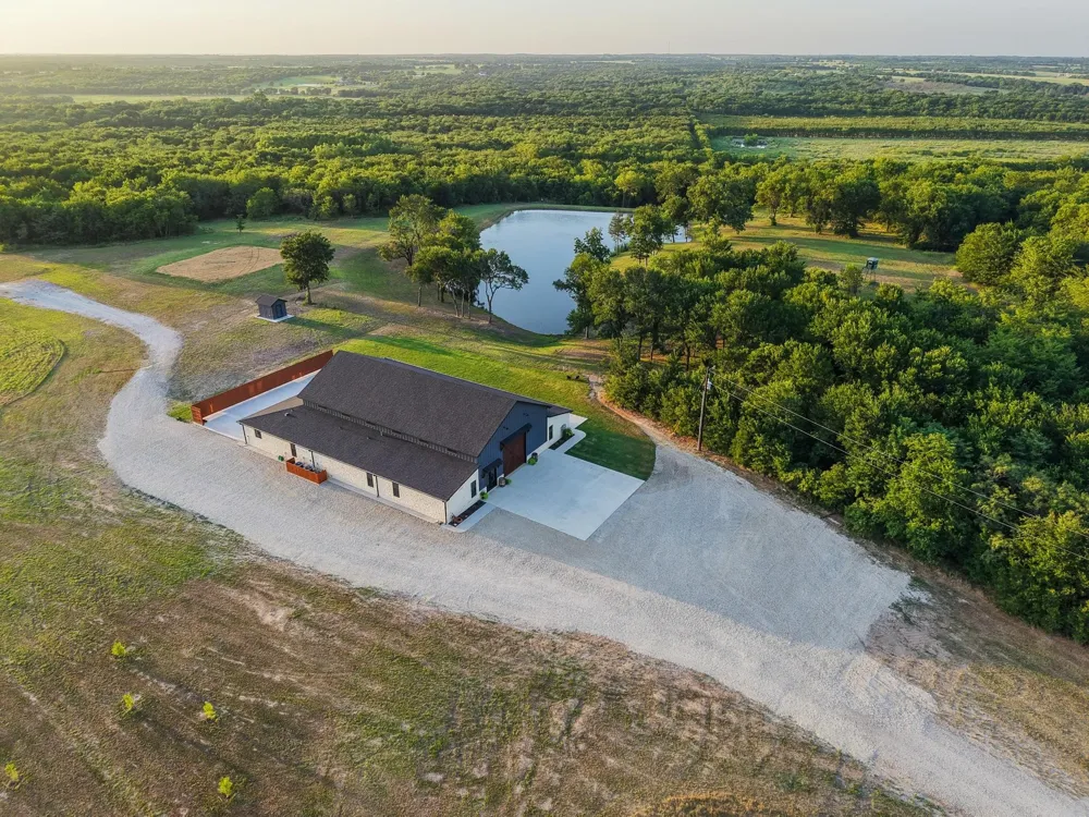 4251 Refuge Road Sherman, TX 75092