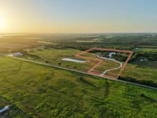 4251 Refuge Road Sherman, TX 75092