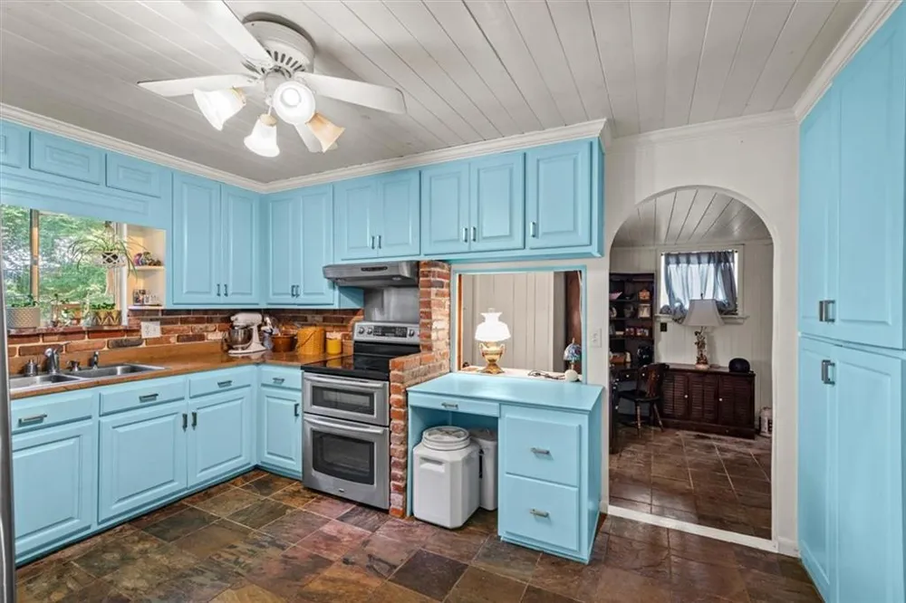 1301 Rio Vista Drive Dalton, GA 30720