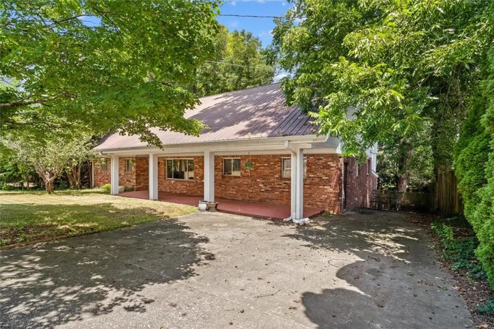 1301 Rio Vista Drive Dalton, GA 30720