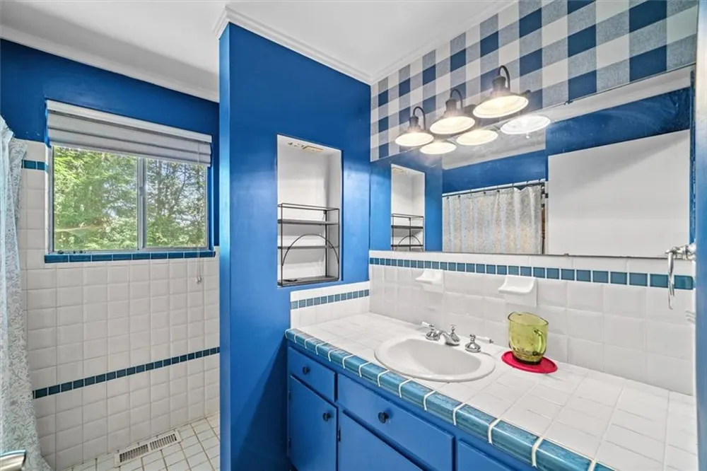 1301 Rio Vista Drive Dalton, GA 30720