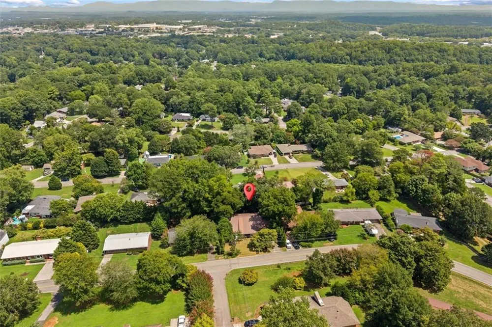 1301 Rio Vista Drive Dalton, GA 30720