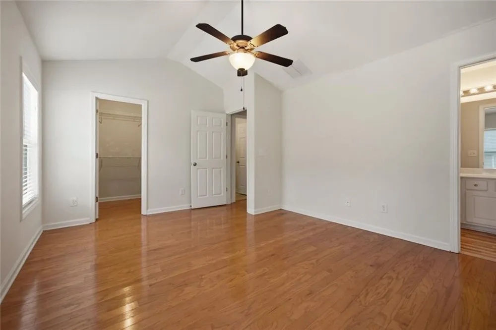 1707 Oakbrook Lane NW Kennesaw, GA 30152