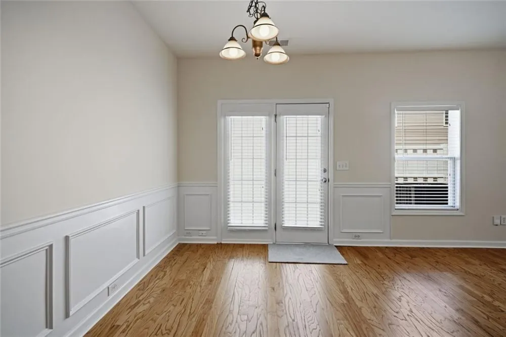 1707 Oakbrook Lane NW Kennesaw, GA 30152