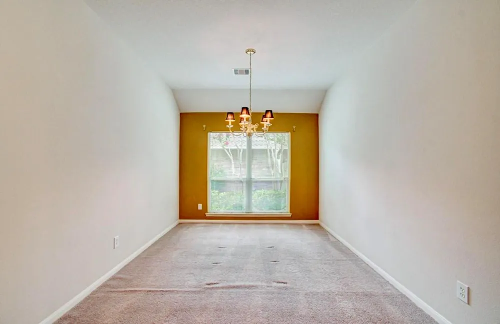 10004 Chestnut Creek Way Pearland, TX 77584