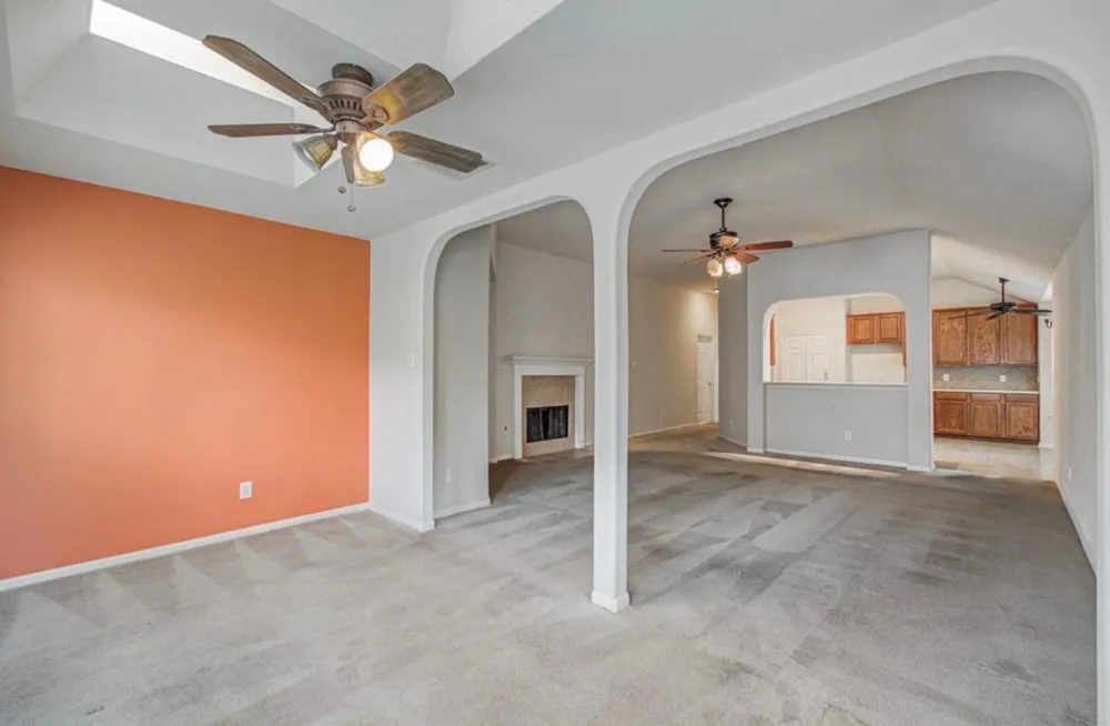 10004 Chestnut Creek Way Pearland, TX 77584