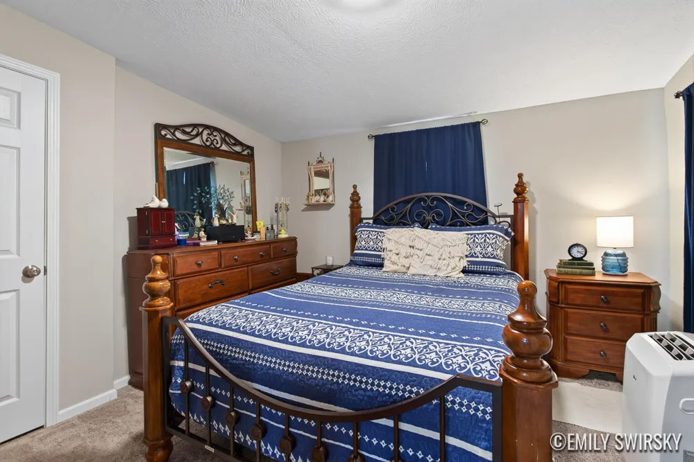 292 W Muskegon Street Cedar Springs, MI 49319
