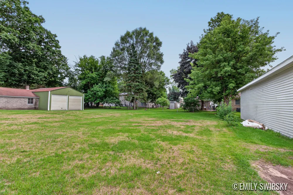 292 W Muskegon Street Cedar Springs, MI 49319