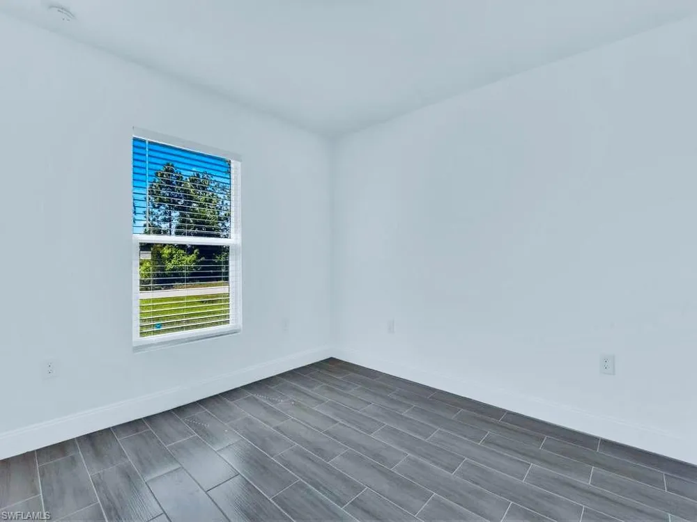 851 Bedford Drive Lehigh Acres, FL 33974