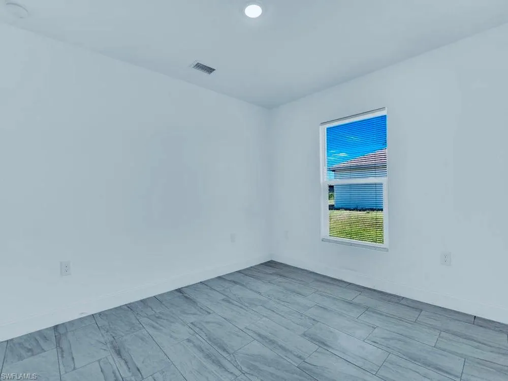 851 Bedford Drive Lehigh Acres, FL 33974