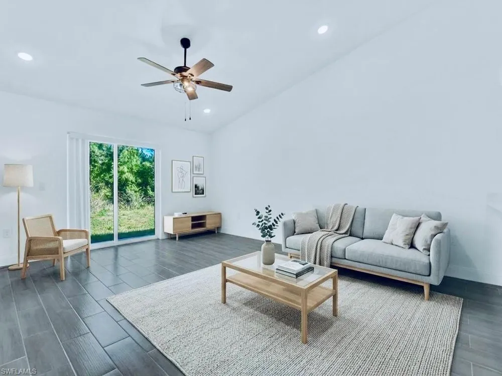 851 Bedford Drive Lehigh Acres, FL 33974