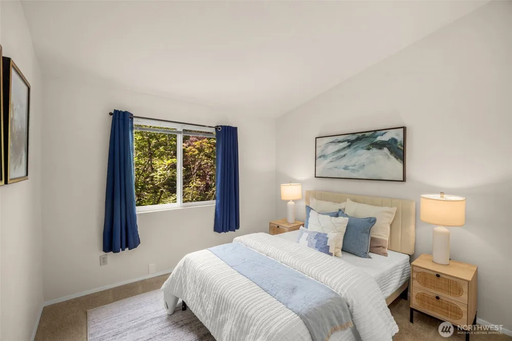 204 Mountain Park Boulevard SW #C302 Issaquah, WA 98027