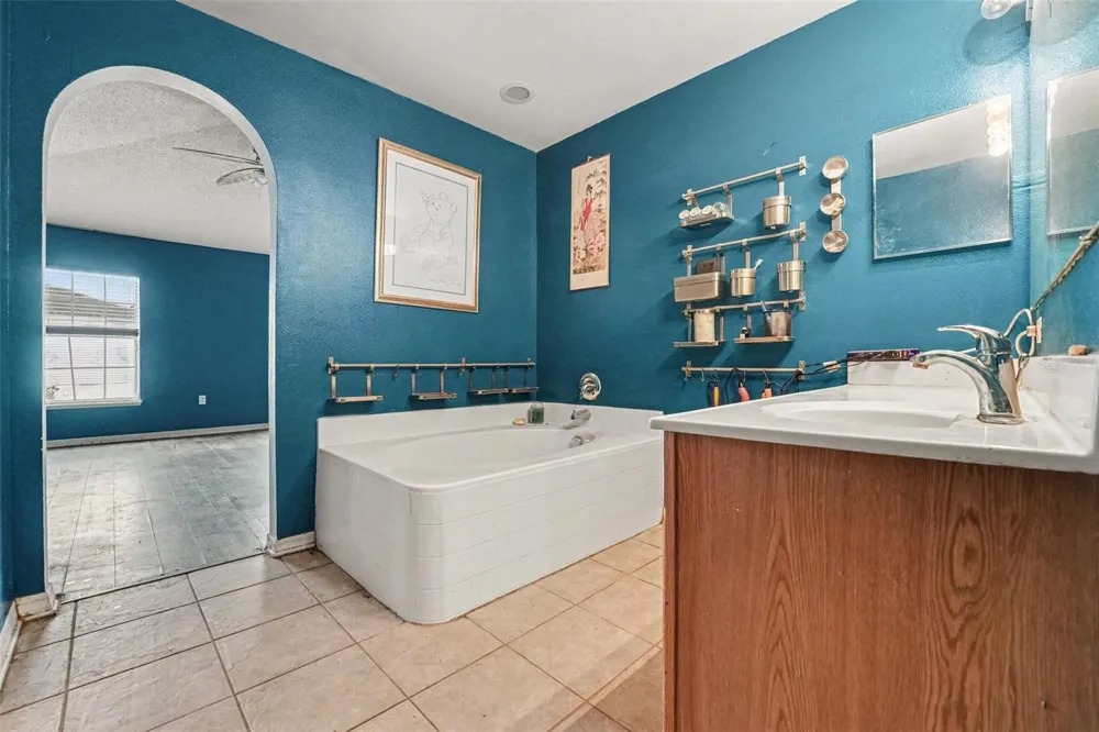 5888 WINDRIDGE DRIVE Winter Haven, FL 33881
