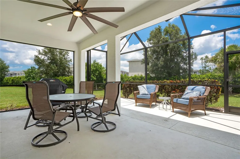 12225 WHISPER LAKE DRIVE Bradenton, FL 34211