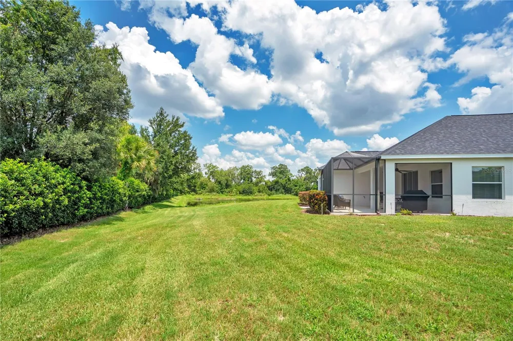 12225 WHISPER LAKE DRIVE Bradenton, FL 34211