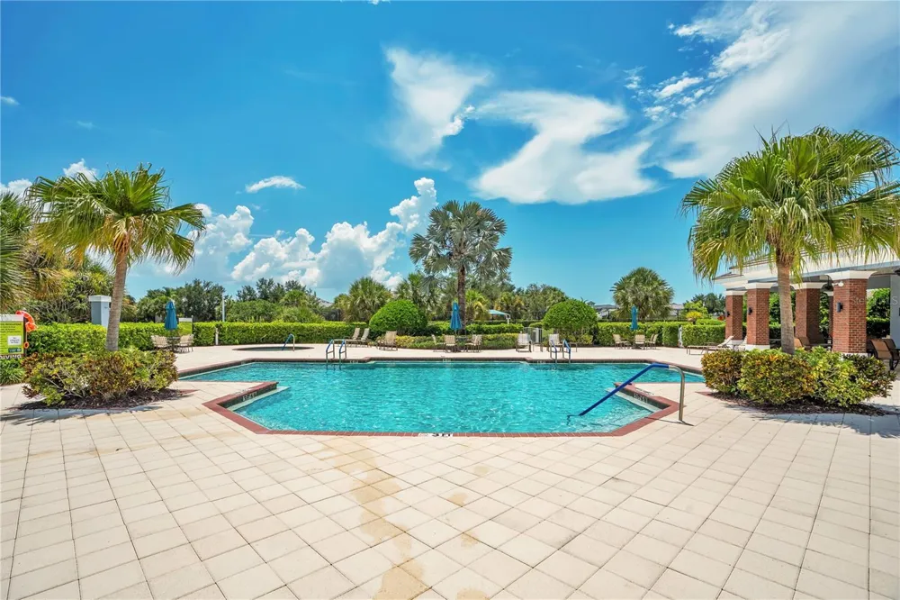 12225 WHISPER LAKE DRIVE Bradenton, FL 34211